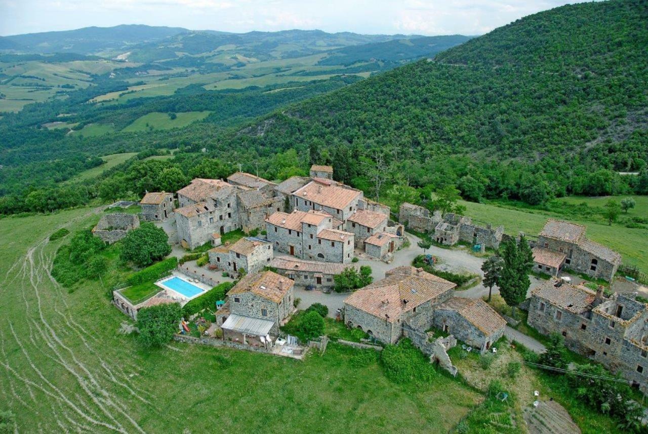 Farmhouse Tuscany Villa Montecastelli Pisano Exterior photo